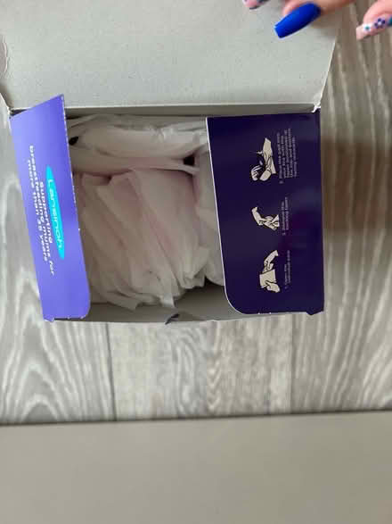 Photo of free Lansinoh breast pads (CM18) #2