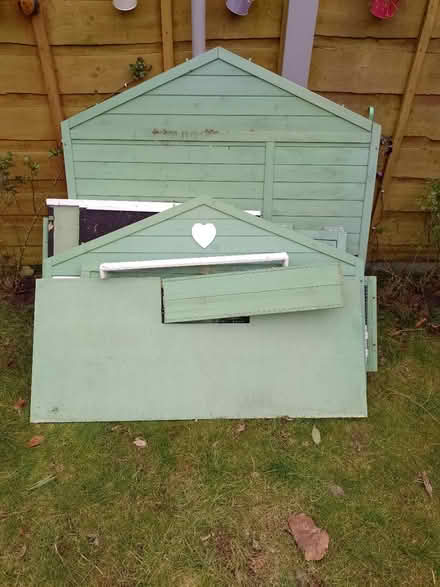 Photo of free Small animal hutch (Heaton Moor SK4) #2