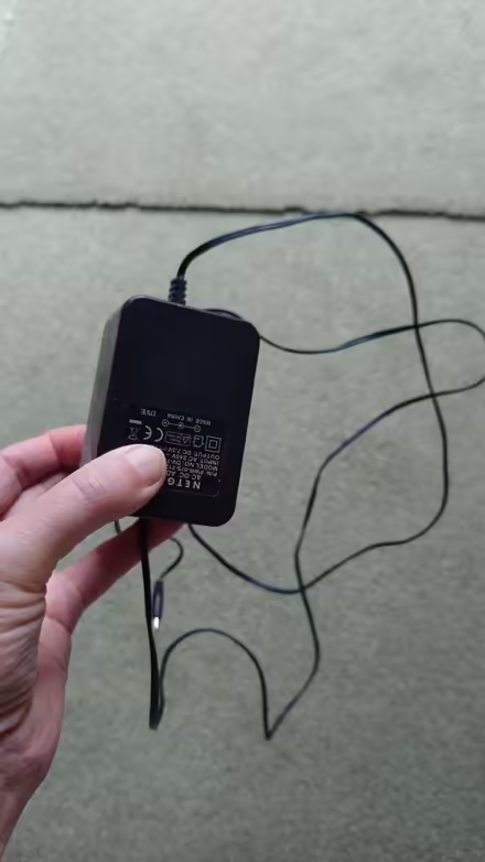 Photo of free Netgear switch (LS7, Chapel Allerton, Leeds) #3