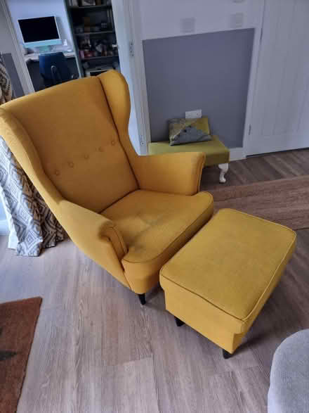 Photo of free Yellow Armchair (Freeland, Oxfordshire) #2