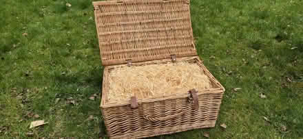 Photo of free Hamper and packing straw (Dringhouses YO24) #2