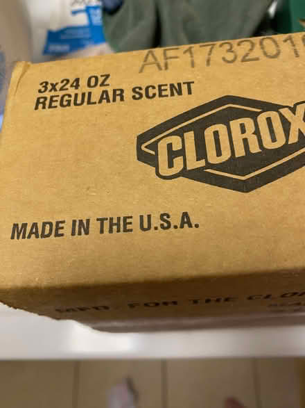 Photo of free Bleach Crystals Full Box (skokie) #1