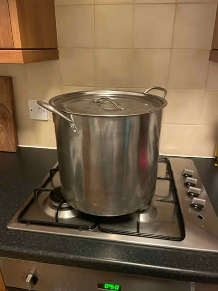 Photo of free Big cooking pan (L8) #1