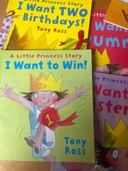 Photo of free A Little Princess set of eight books (Addiscombe CR0) #2