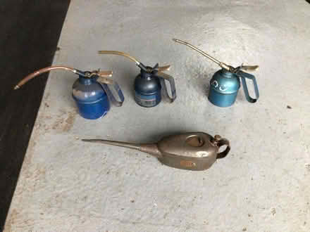 Photo of free Oil cans (Catterlen CA11) #1