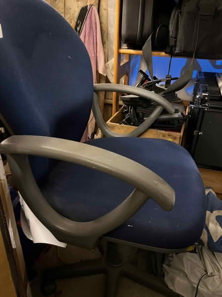 Photo of free Office chair - height adjustable with arms (Coley Ave Area RG1) #2