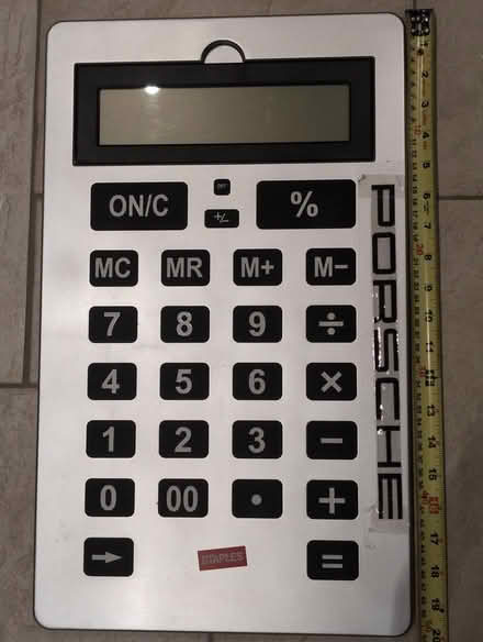 Photo of free Giant Calculator (Trafalgar/River Oaks, Oakville) #1