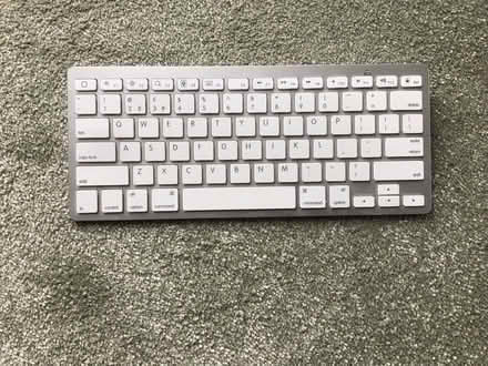 Photo of free Wireless tablet keyboard (Bracknell RG12) #1