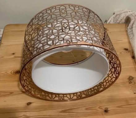 Photo of free Light fitting for ceiling light (Greatmoor SK2) #3