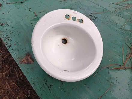 Photo of free Vintage sink bowl (North Shoreline) #1