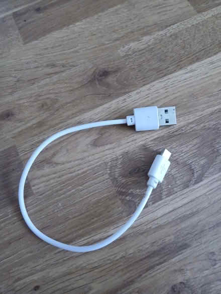 Photo of free USB cable (Tottenham) #1