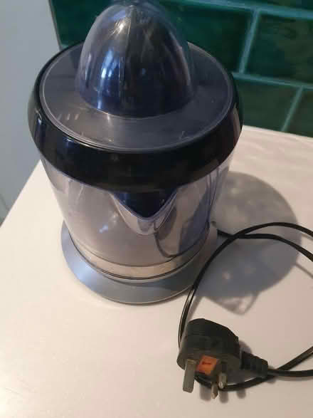 Photo of free Fruit juicer (South Ealing) #1