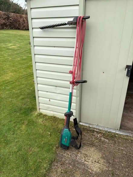 Photo of free Bosch long extended hedge trimmer (Ockbrook DE72) #1