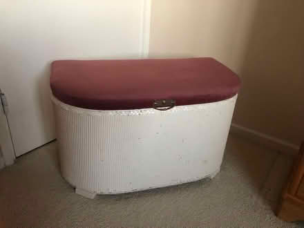 Photo of free Lloyd Loom chair and Ottoman (Poplars SG2) #2
