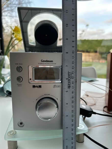Photo of free Mini CD player/radio in good working order (IP1) #1