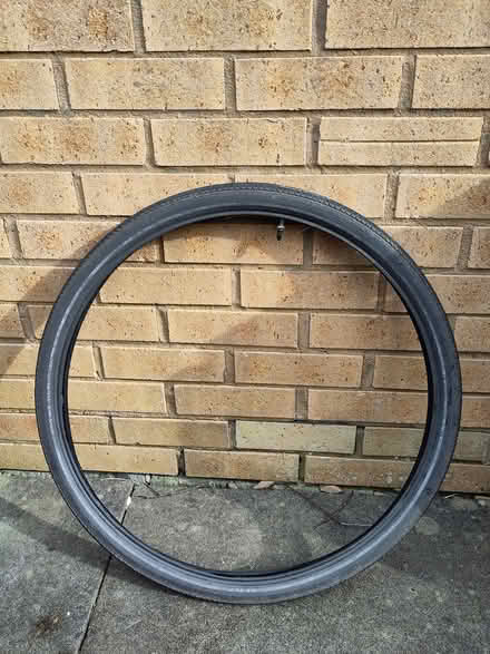 Photo of free 26 x 1.5" tyre (Lancaster, Westbourne Park) #2