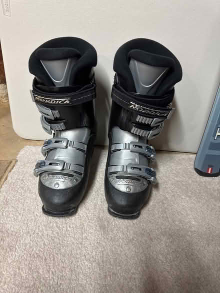 Photo of free Ski Boots and Skis no bindings (20854) #1