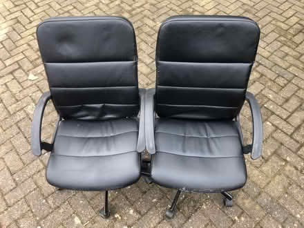 Photo of free 2x office swivel chairs (CR7) #1