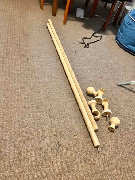 Photo of free Wooden curtain pole (TN38 west hill road) #1