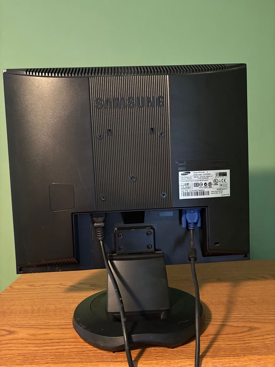 Free: 19” Samsung PC Monitor (Crystal)