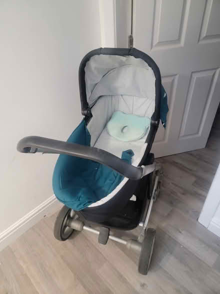 Photo of free Baby Buggy (M18) #2