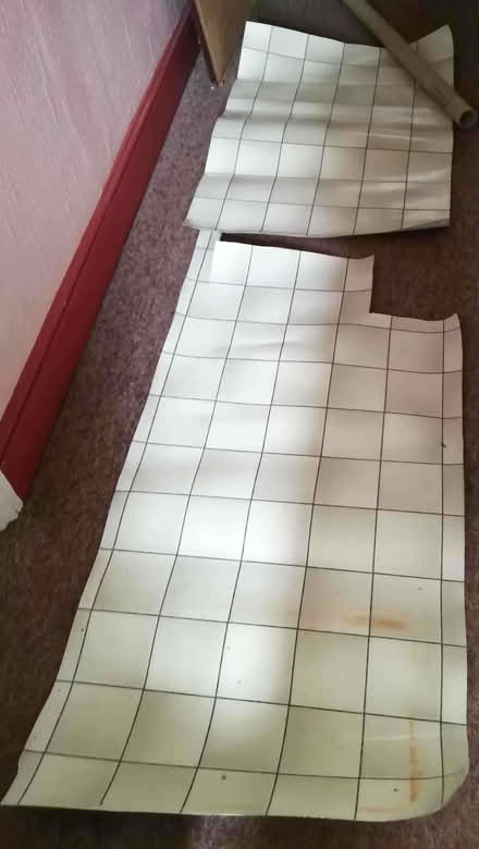 Photo of free 2 pieces vinyl flooring (Eastfield) #1