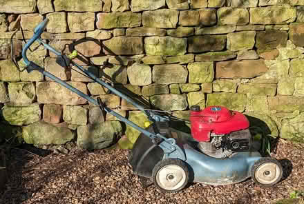 Photo of free Lawn mower (Near gamblesby) #1