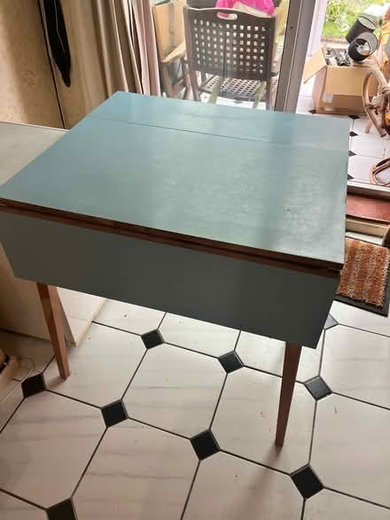 Photo of free Extendable wooden table (MK6) #1