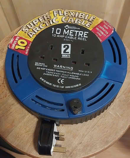 Photo of free 10A 10 metre 2 gang cable reel (Wetherby LS22) #1