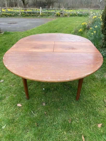 Photo of free G Plan extendable table (Selmeston BN26) #2