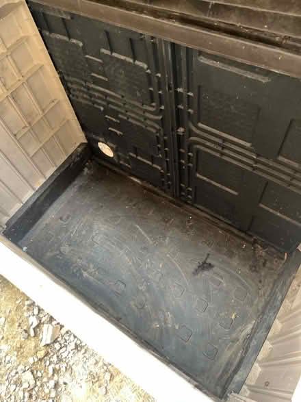 Photo of free Outdoor storage box (Tunbridge Wells TN2) #3