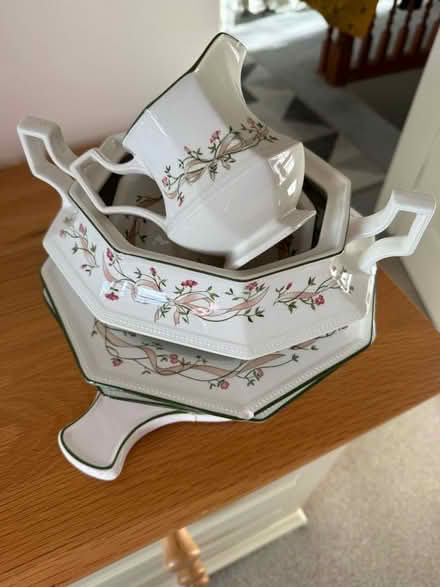 Photo of free Eternal beau chipped crockery (Stone Cross BN24) #1