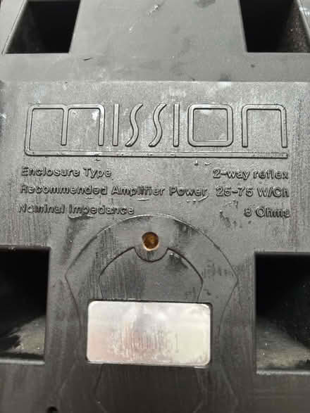 Photo of free Pair Mission Speakers (RG23 Oakley) #3