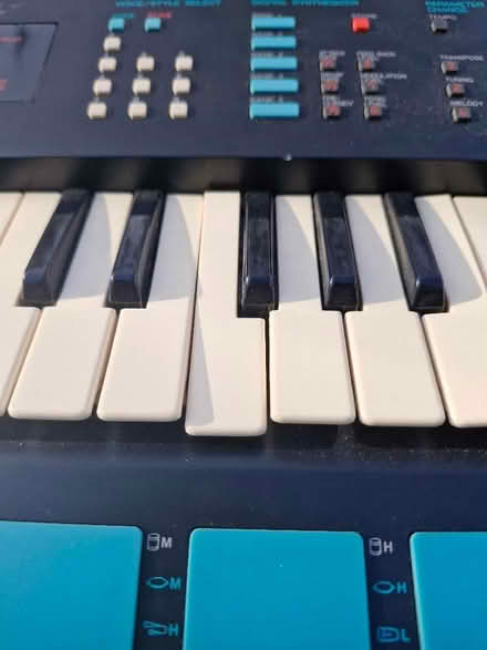 Photo of free Yamaha keyboard (Hailsham BN27) #2