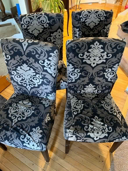 Photo of free Dining chairs (Leesburg, VA) #1