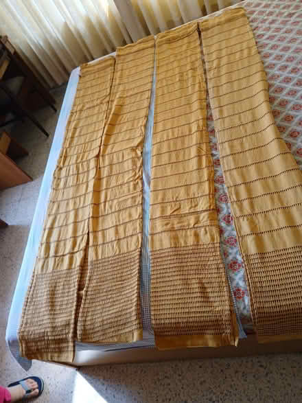 Photo of free Curtains (Earlsfield SW18) #1