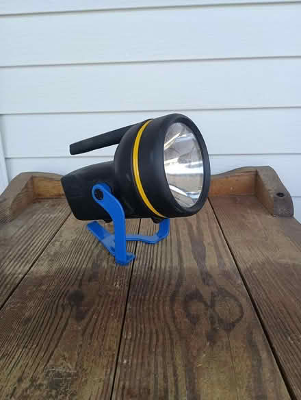 Photo of free Flashlight (73 Main Blvd, Ewing Twp.) #1