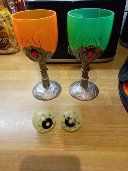 Photo of free Halloween stuff (Roundhill area brighton) #1