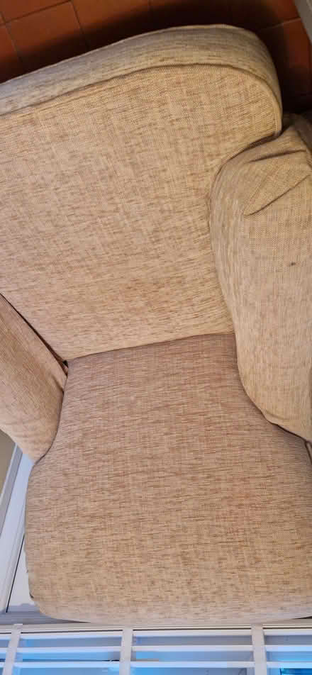 Photo of free Single armchair (Millhead LA5) #3