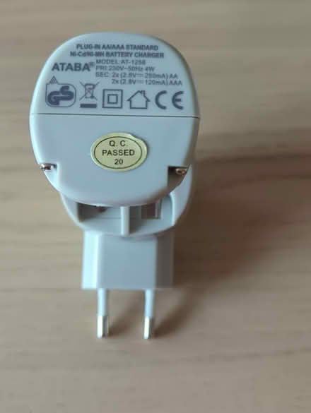 Photo of free Battery charger 4 x AA/AAA (Dun Laoghaire, Dublin) #4