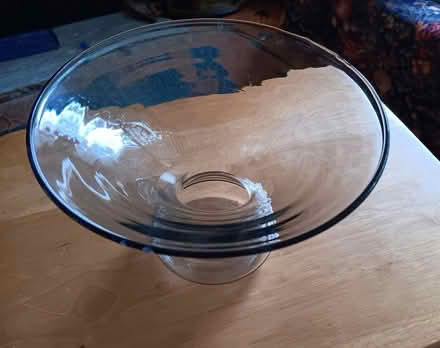 Photo of free Glass vase (North Shoreline) #2