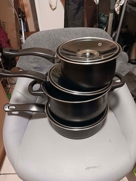 Photo of free saucepans (Parkfield WV4) #1