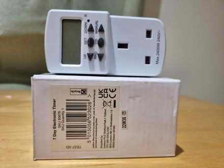 Photo of free 2x electronic plug timers (Bearwood B67) #1