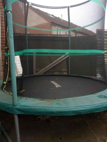 Photo of free 8 ft trampoline (Abingdon Oxfordshire) #1