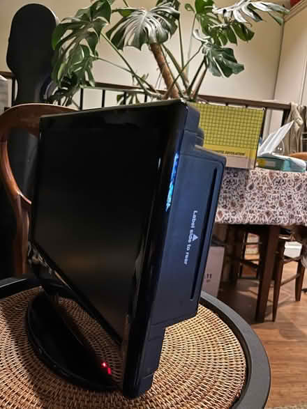 Photo of free Small tv with built in dvd player (East Dulwich SE22) #2