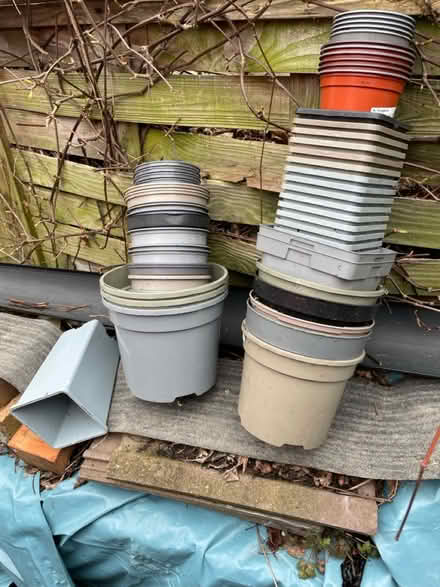 Photo of free Assorted plastic pots (South Hounslow off Central Av) #1