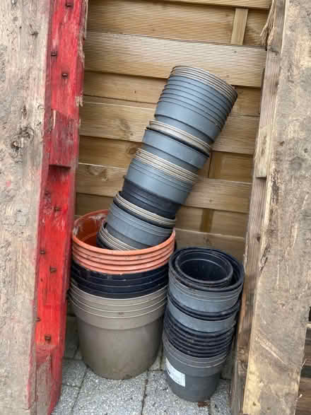 Photo of free Large garden pots (Keston) #1