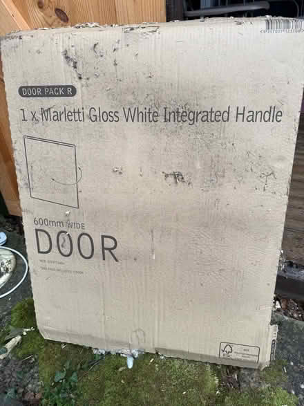 Photo of free Wall cabinet + door (Cheam SM2) #2