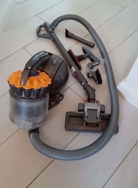 Photo of free Dyson Ball Vacuum Cleaner with Accessories (Burford OX18) #1