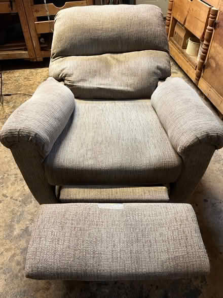 Photo of free Power Recliner (Thompson/Harmony - Middletown) #2